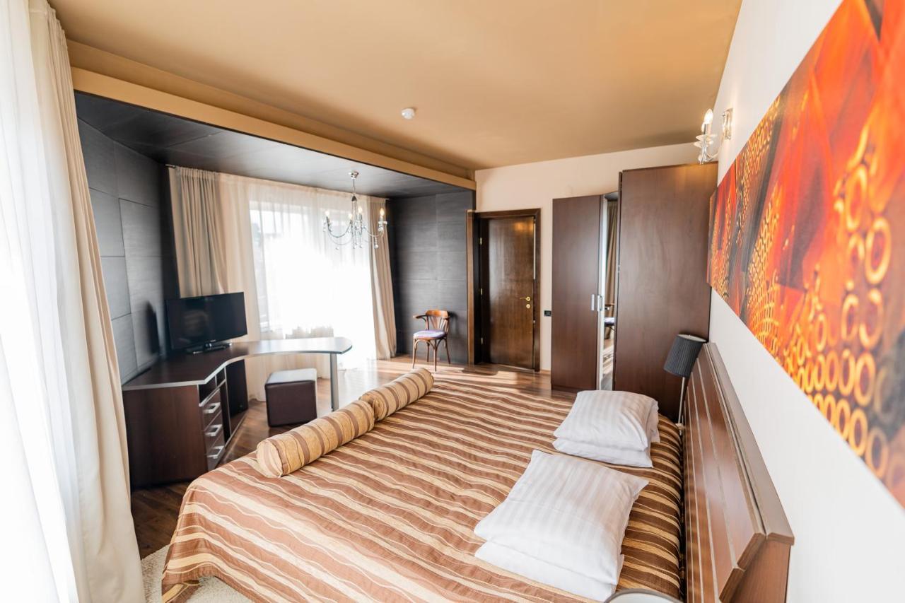 Hotel Belvedere Braşov Dış mekan fotoğraf